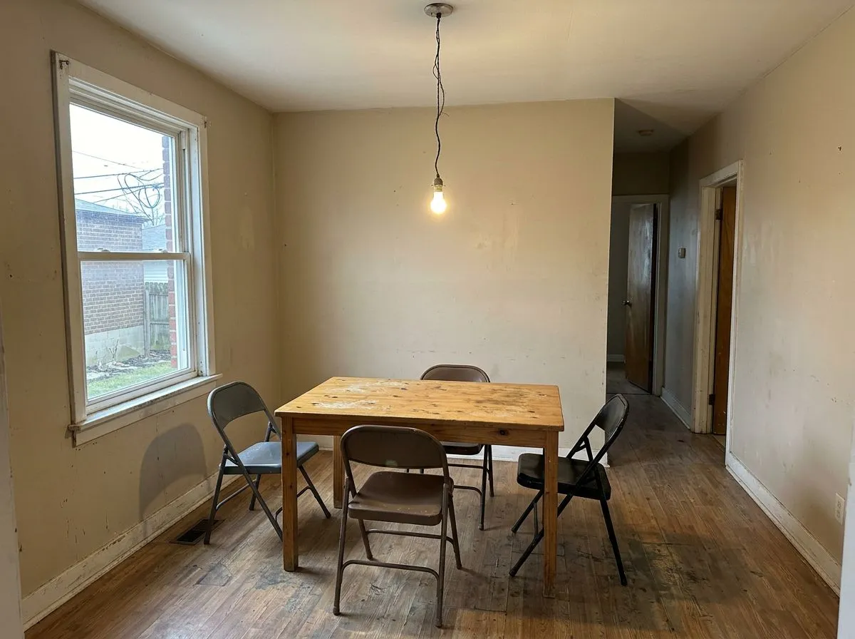Original Elegant Dining Revival before Deqor AI